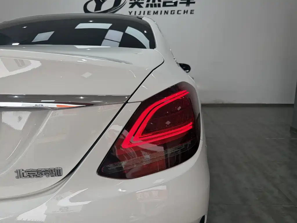 Mercedes-Benz Mercedes-Benz C-Class 2019 Facelift C 260 L Sport Edition 2019 - thumbnail 18