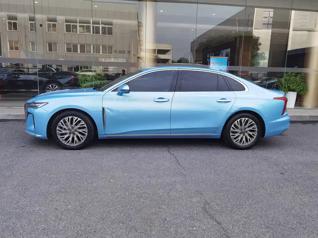 Hongqi Hongqi H5 2023 2.0T Automatic Intelligent Connectivity Flag Leader Edition 2022 - thumbnail 3