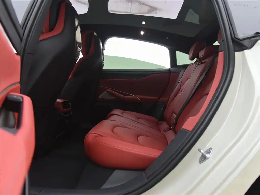 Xiaomi Automobile Xiaomi SU7 2024 Rear-Wheel Drive Long Range Intelligent Driving Version 2025 - thumbnail 7