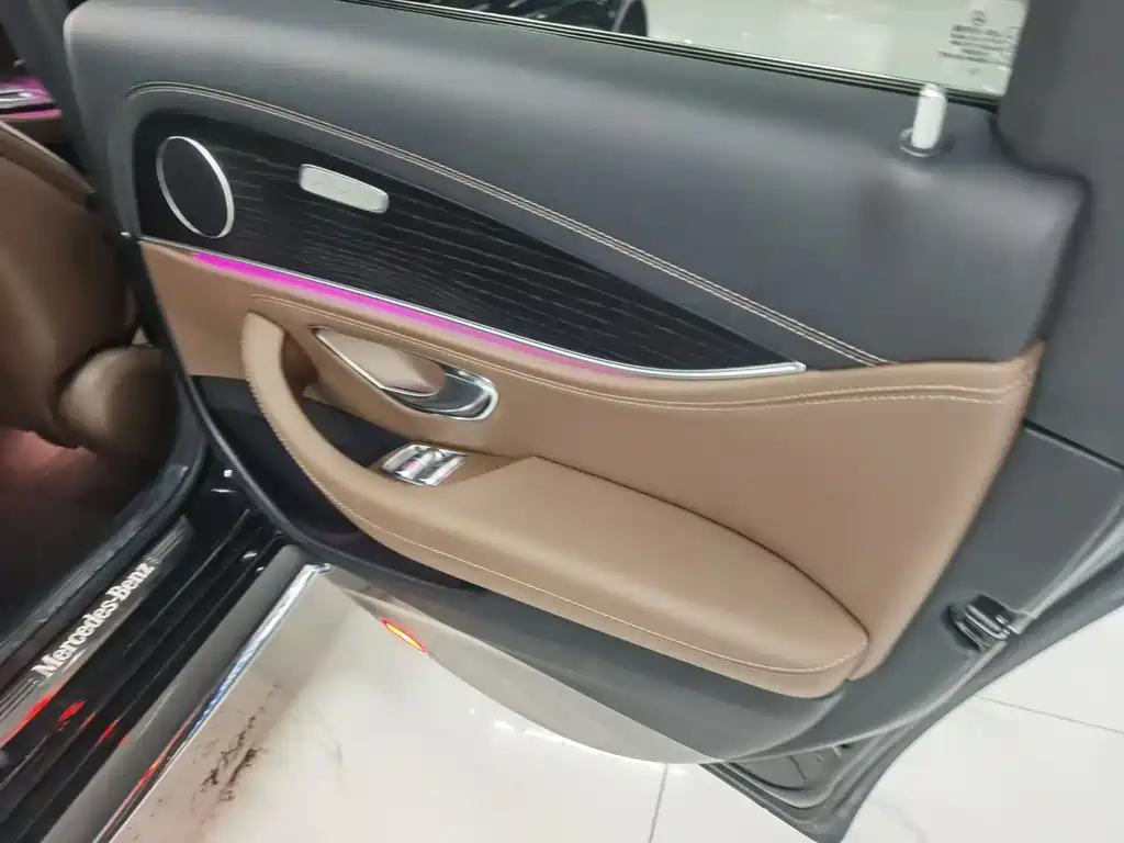 Mercedes-Benz Mercedes-Benz E-Class 2023 Facelift E 300 L Sport Fashion Edition 2024 - thumbnail 13