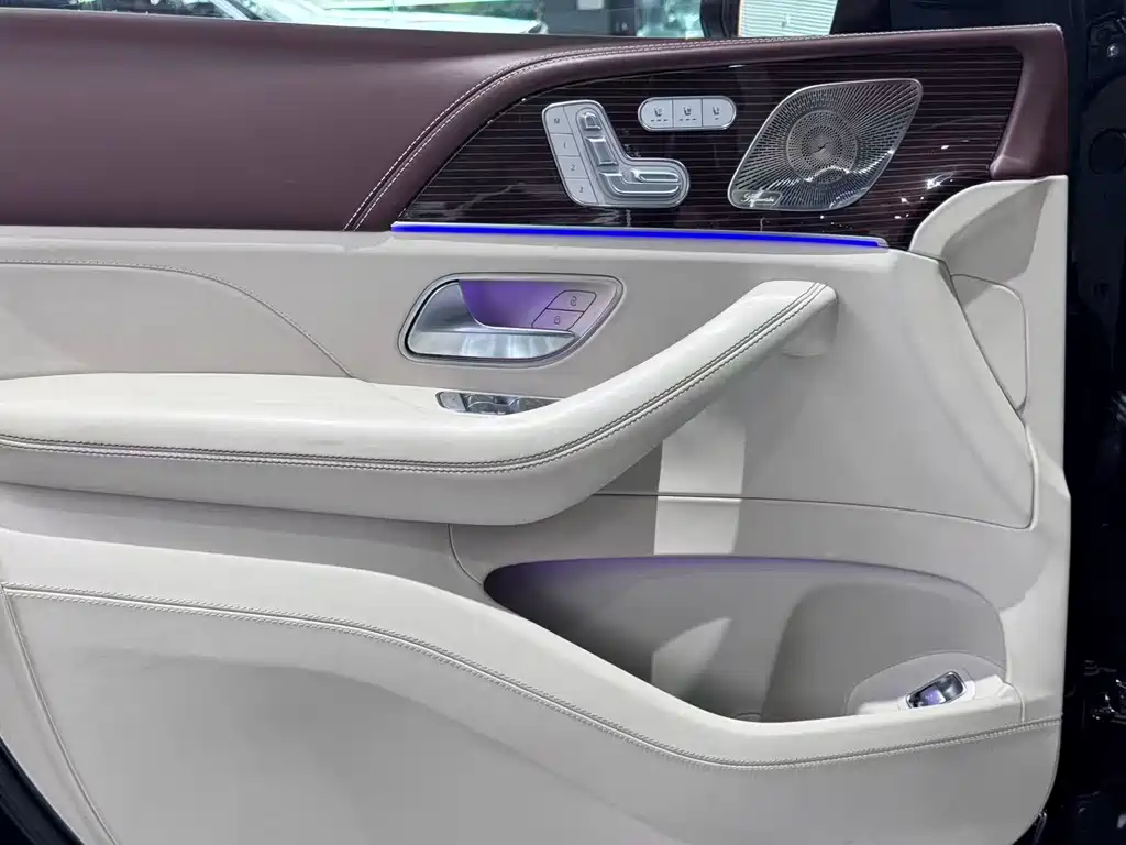 Mercedes-Benz Mercedes-Maybach GLS 2022 GLS 600 4MATIC Limo Edition 2023 - thumbnail 16