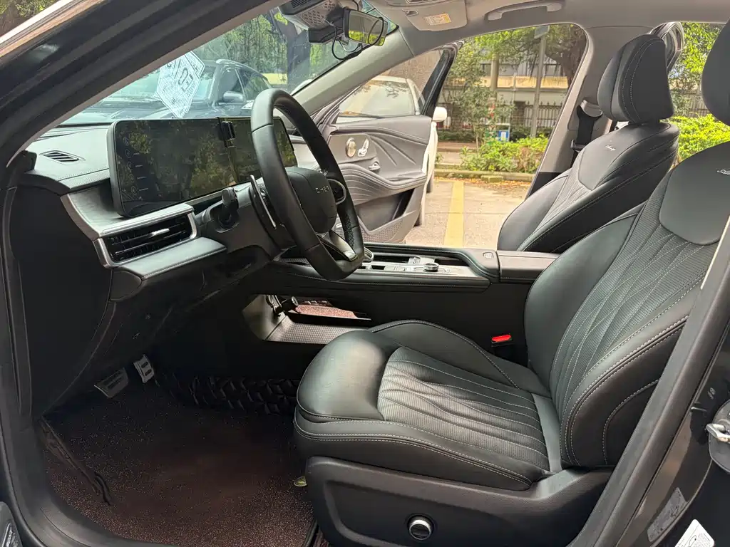 Chery Arrizo 8 2023 High Energy Edition 2.0T DCT 2023 - thumbnail 5