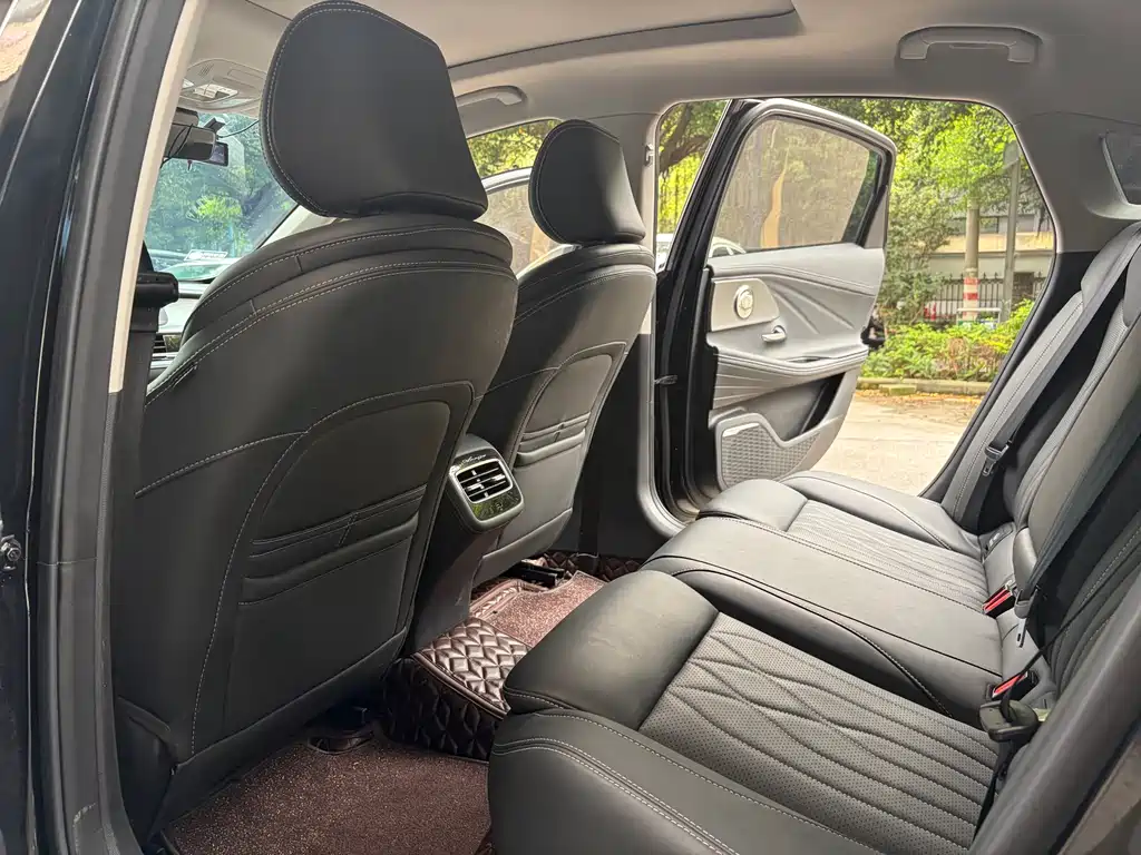 Chery Arrizo 8 2023 High Energy Edition 2.0T DCT 2023 - thumbnail 6