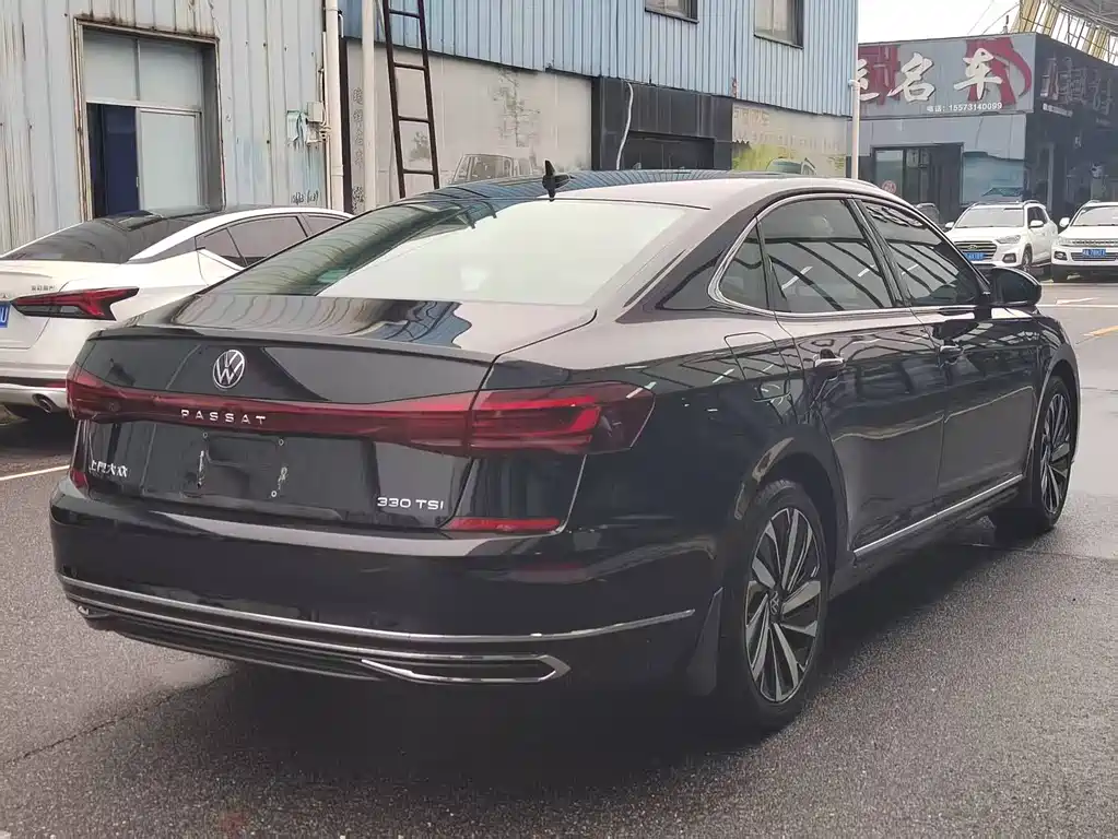 Volkswagen Volkswagen Passat 2022 330TSI Elite Starry Sky Edition 2022 - thumbnail 7