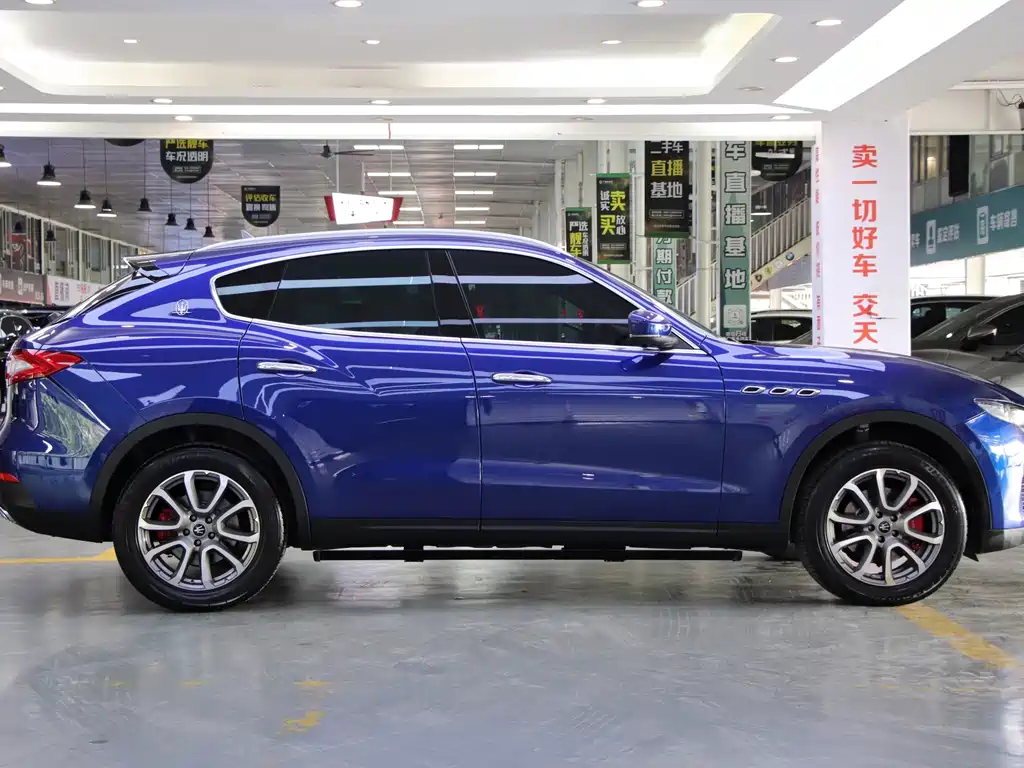 Maserati Maserati Levante 2019 3.0T Standard Edition VI 2021 - thumbnail 5