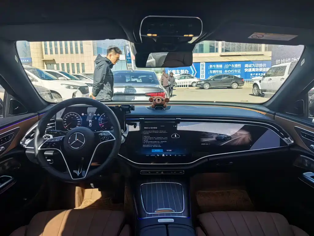 Mercedes-Benz Mercedes-Benz E-Class 2025 E 300 L Exclusive 2025 - thumbnail 6