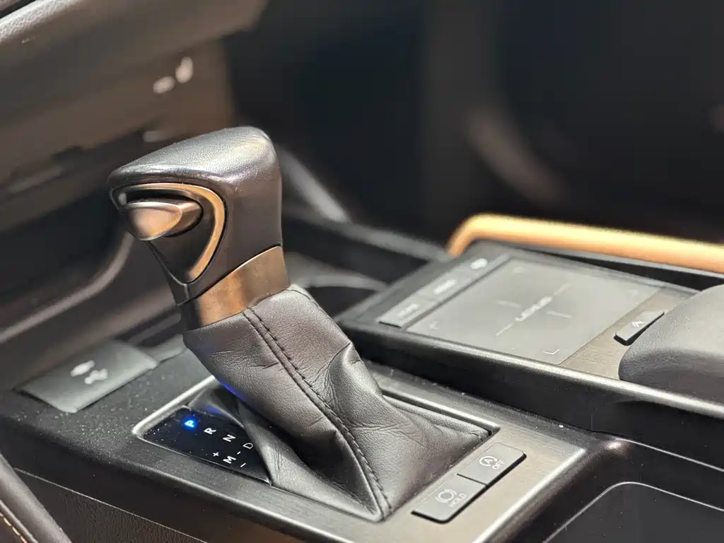 Lexus Lexus ES 2021 200 Excellent Edition 2022 - thumbnail 7
