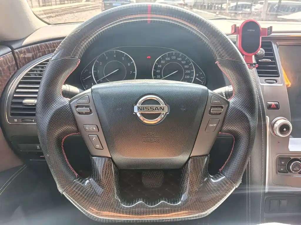 Nissan Nissan Patrol 2018 4.0L Leather Edition 2018 - thumbnail 22