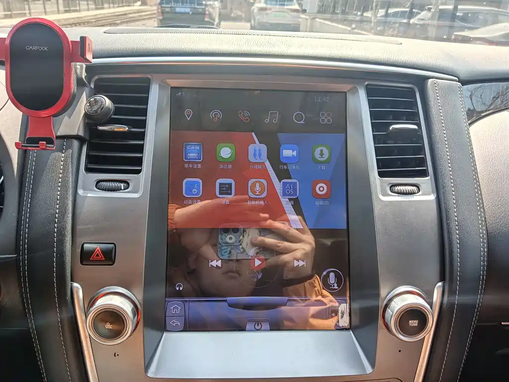 Nissan Nissan Patrol 2018 4.0L Leather Edition 2018 - thumbnail 24