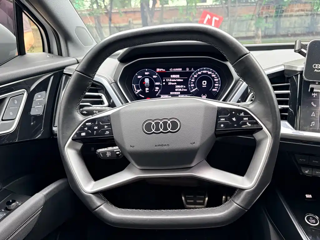 Audi Audi Q4 e-tron 2023 40 e-tron Premium Edition 2023 - thumbnail 17