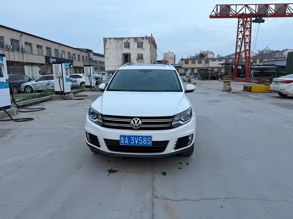 Volkswagen Tiguan 2016 300TSI Automatic AWD Luxury Edition 2016 - thumbnail 2