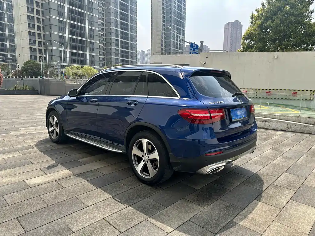 Mercedes-Benz Mercedes-Benz GLC 2016 GLC 260 4MATIC Luxury Model 2016 - thumbnail 4