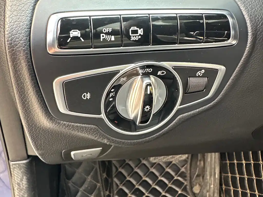 Mercedes-Benz Mercedes-Benz GLC 2016 GLC 260 4MATIC Luxury Model 2016 - thumbnail 12