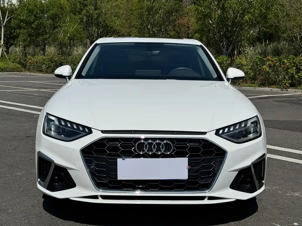 Audi Audi A4L 2020 40 TFSI Fashion Dynamic Edition 2021 - thumbnail 2
