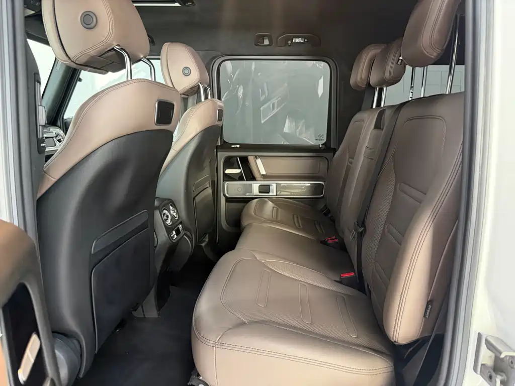 Mercedes-Benz Mercedes-Benz G-Class 2023 G 500 2023 - thumbnail 16