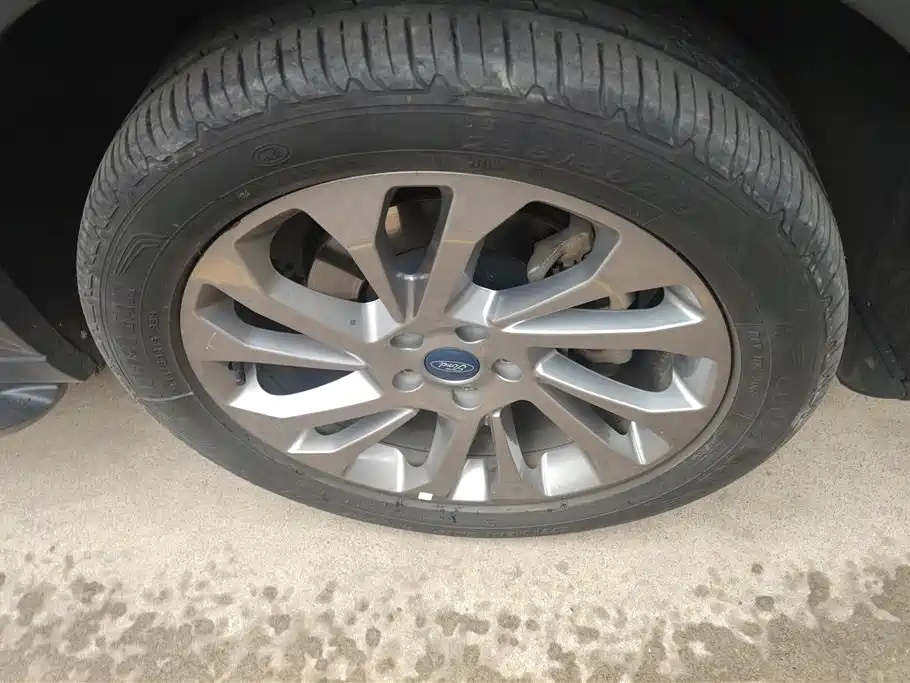 Ford Ford Equator 2021 EcoBoost 225 Premium 6-Seater 2021 - thumbnail 6