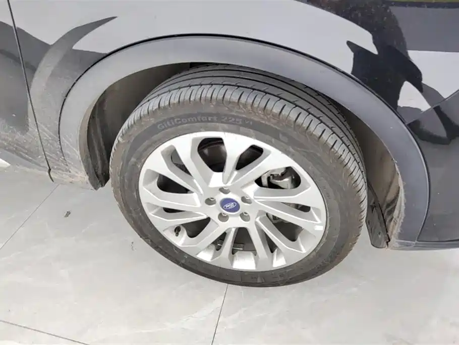 Ford Ford Equator 2021 EcoBoost 225 Platinum 6-Seater 2021 - thumbnail 6