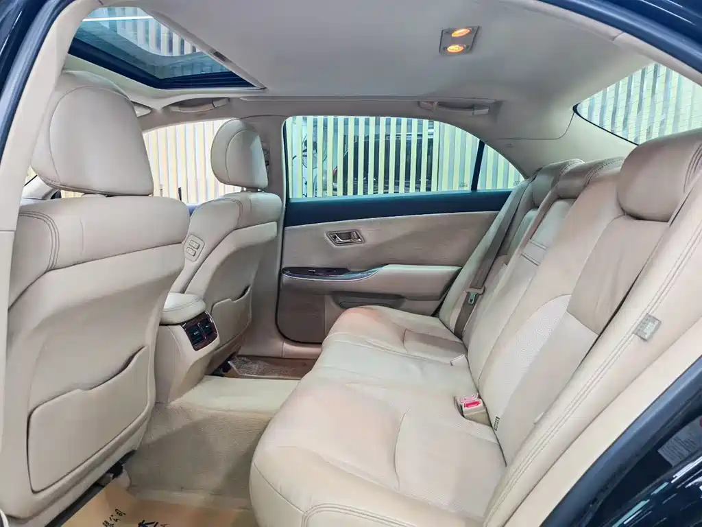 Toyota Crown 2012 2.5L Royal Navigation Edition 2013 - thumbnail 6