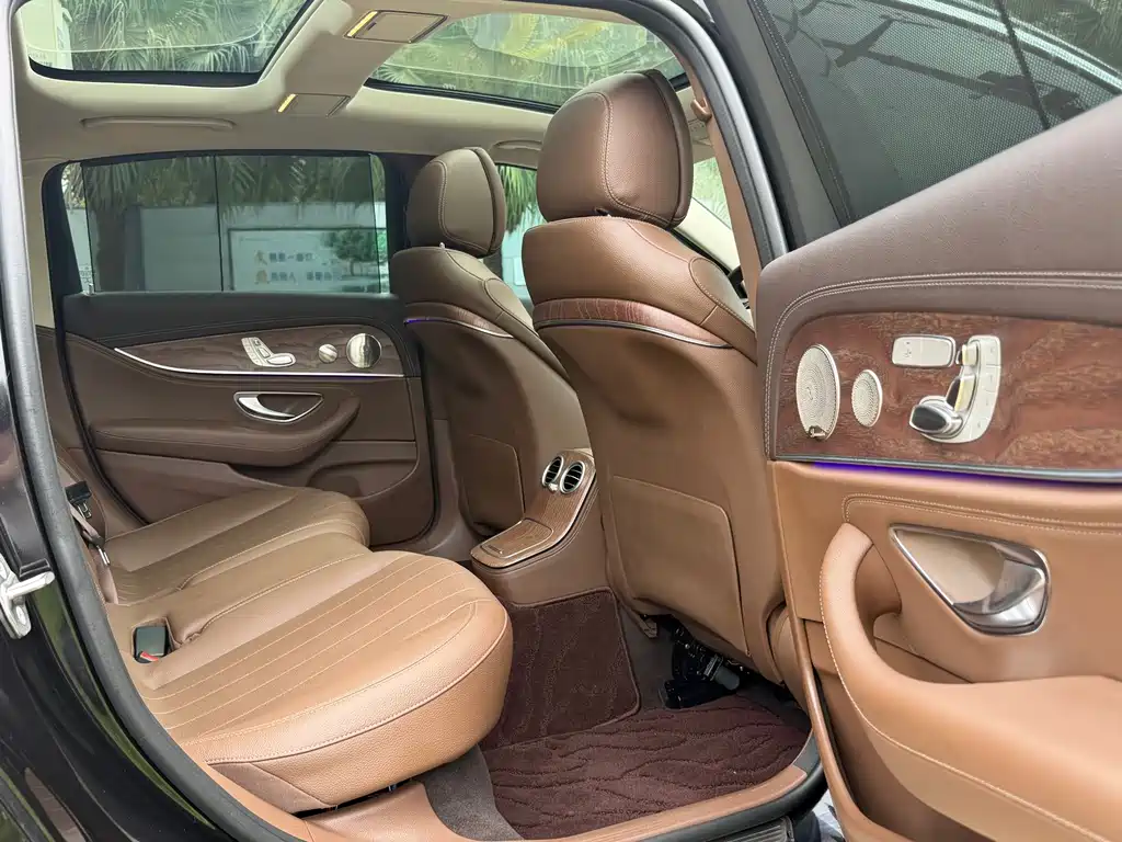 Mercedes-Benz Mercedes-Benz E-Class 2023 E 300 L Luxury 2023 - thumbnail 11