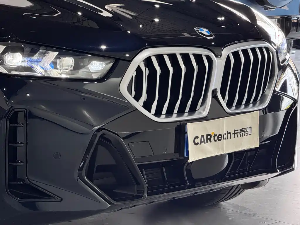 BMW BMW X6 2023 xDrive40i M Sport Package 2025 - thumbnail 9