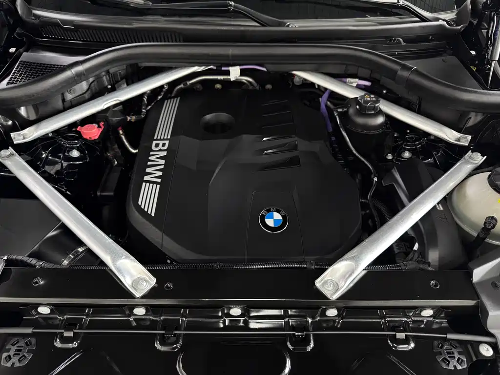 BMW BMW X6 2023 xDrive40i M Sport Package 2025 - thumbnail 18