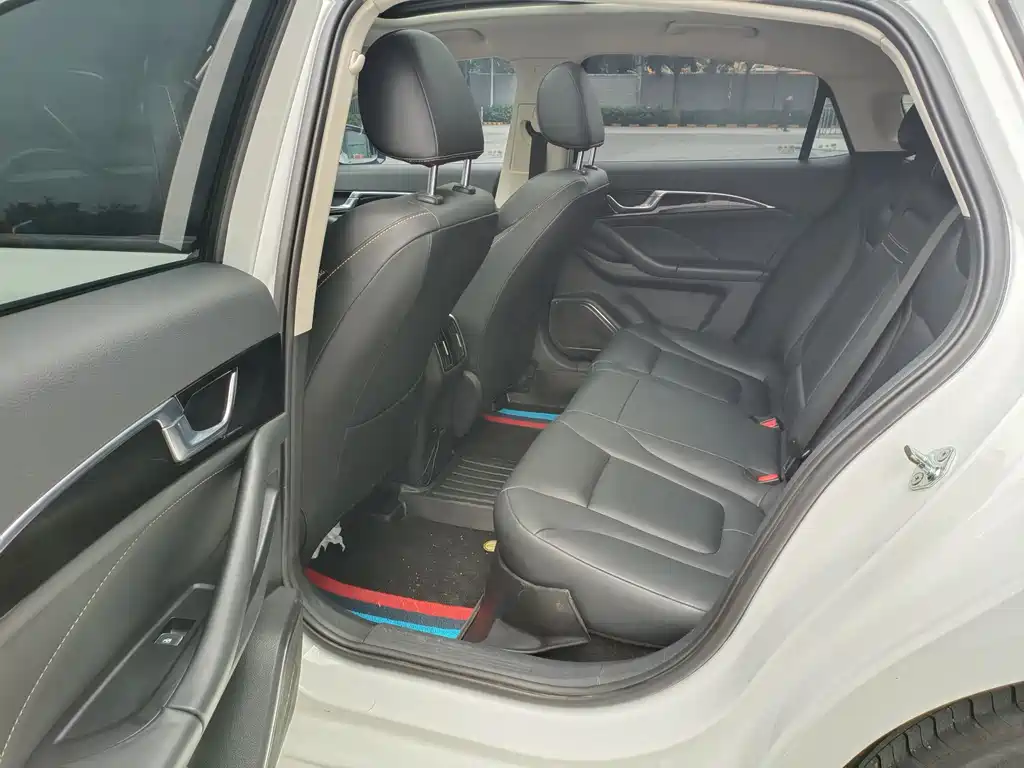 Bestune Benteng B70 2023 Model Year Third Generation 1.5T Automatic Comfort Edition 2023 - thumbnail 5