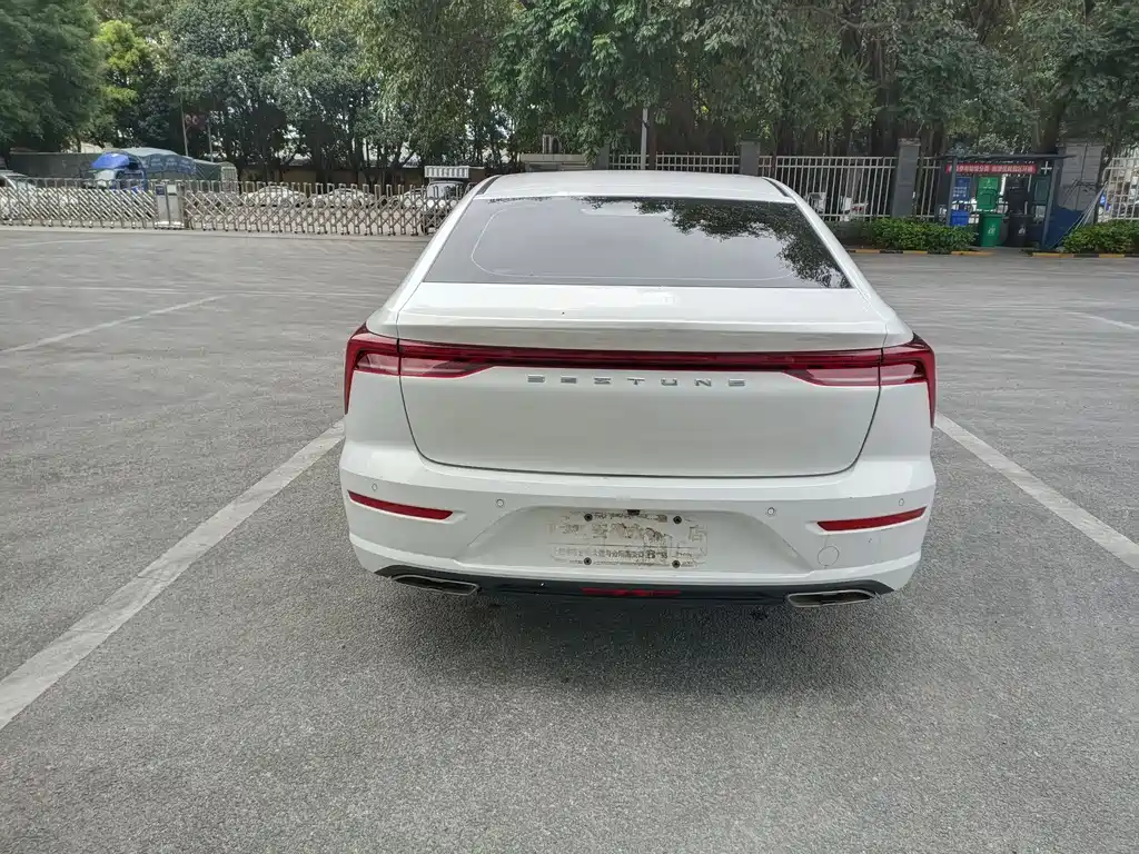 Bestune Benteng B70 2023 Model Year Third Generation 1.5T Automatic Comfort Edition 2023 - thumbnail 10