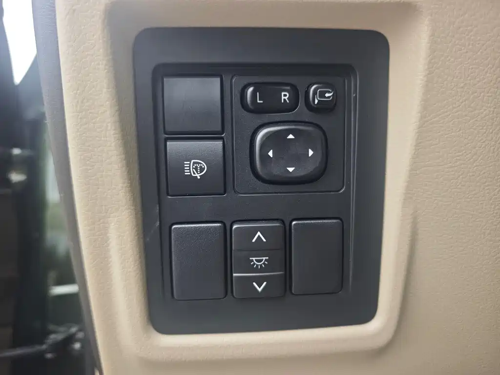 Toyota Toyota Land Cruiser Prado 2018 3.5L Automatic TX-L Rear Spare Tire 2019 - thumbnail 14