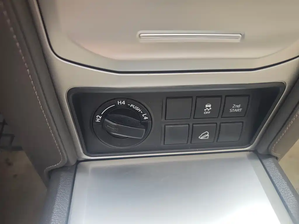 Toyota Toyota Land Cruiser Prado 2018 3.5L Automatic TX-L Rear Spare Tire 2019 - thumbnail 16