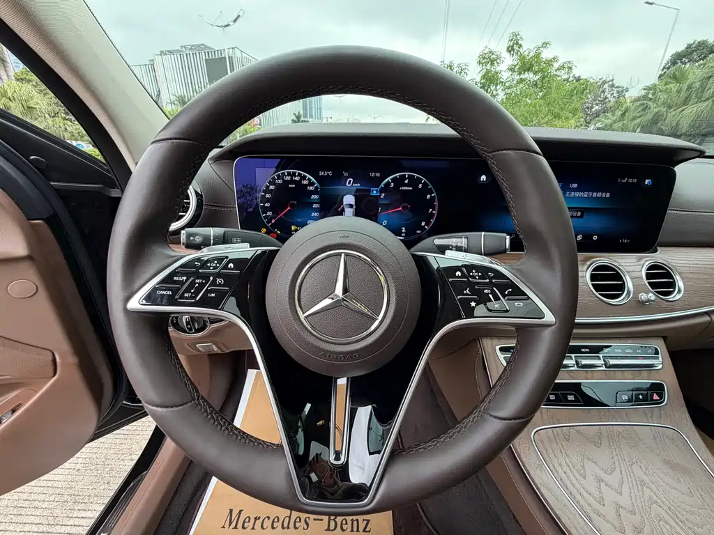 Mercedes-Benz Mercedes-Benz E-Class 2022 Model Year Facelift E 300 L Luxury 2022 - thumbnail 15