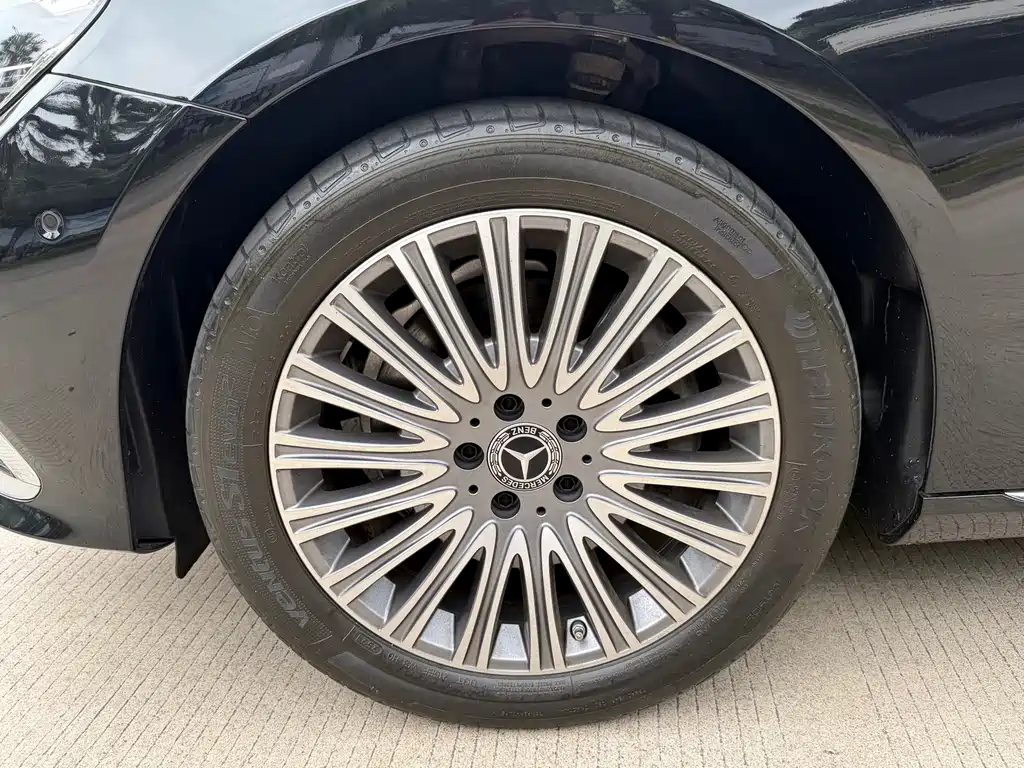 Mercedes-Benz Mercedes-Benz E-Class 2022 Model Year Facelift E 300 L Luxury 2022 - thumbnail 22