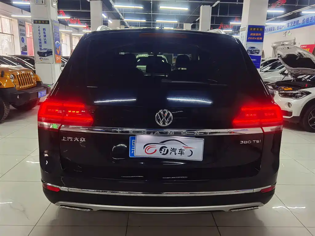Volkswagen Teramont 2020 380TSI 4Motion Luxury Edition 2020 - thumbnail 4