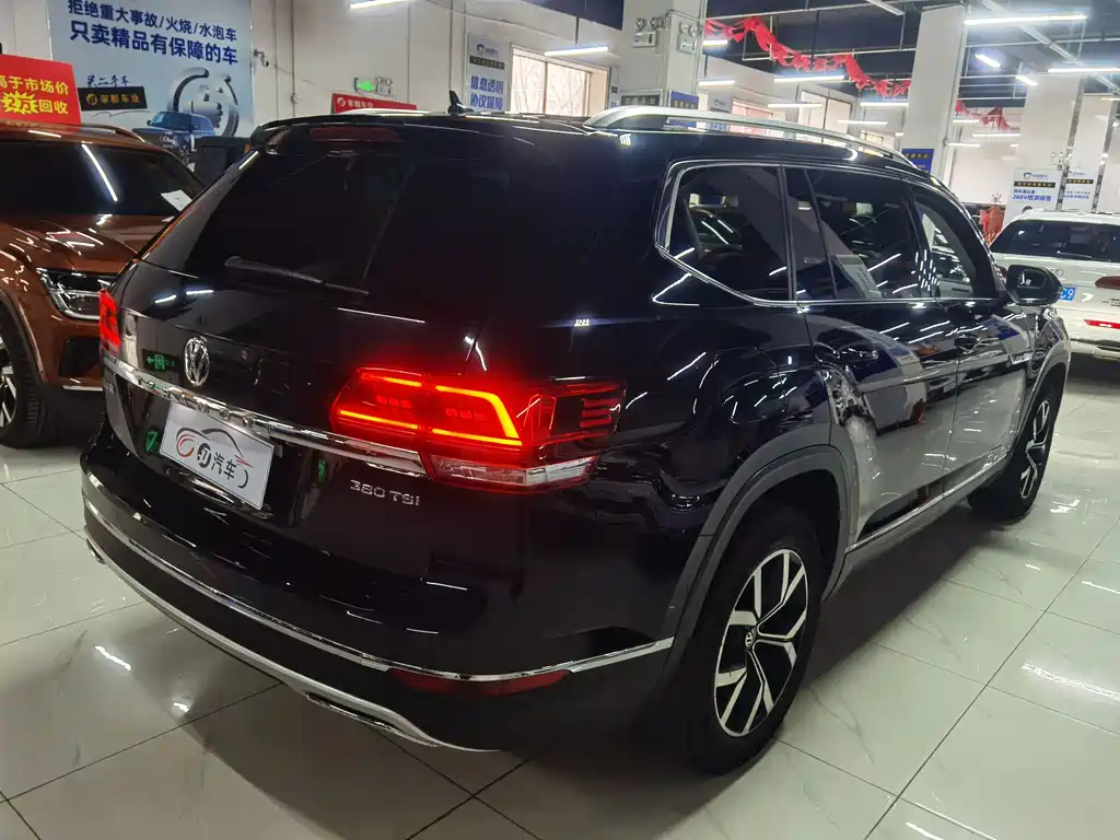 Volkswagen Teramont 2020 380TSI 4Motion Luxury Edition 2020 - thumbnail 5