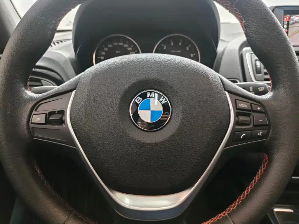 BMW BMW 1 Series Import 2015 120i Sport Design Package 2015 - thumbnail 13