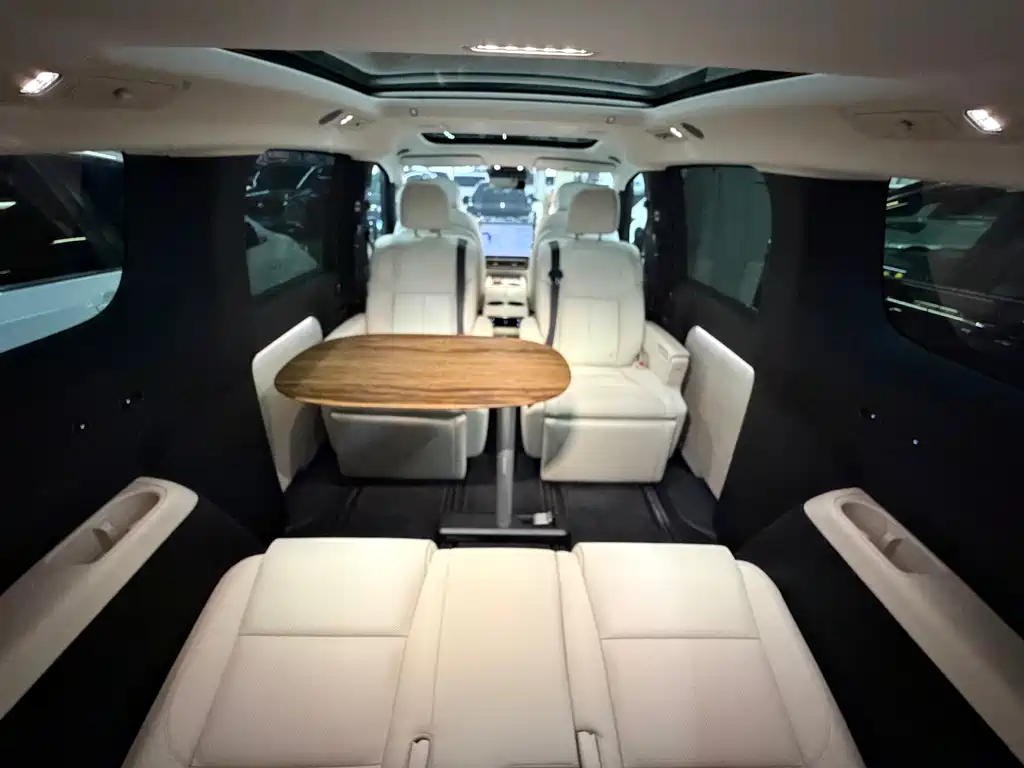 Li Auto Li Auto MEGA 2025 Home Special Edition 2025 - thumbnail 17