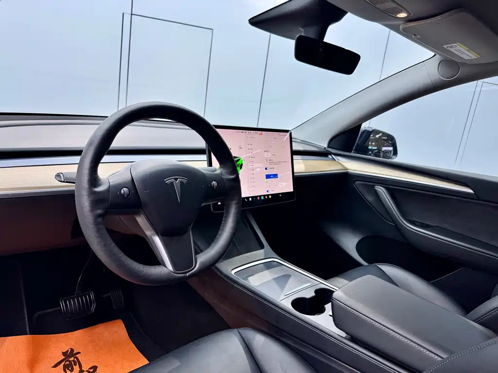Tesla Model Y 2021 Long Range All-Wheel Drive 3D7 2021 - thumbnail 8
