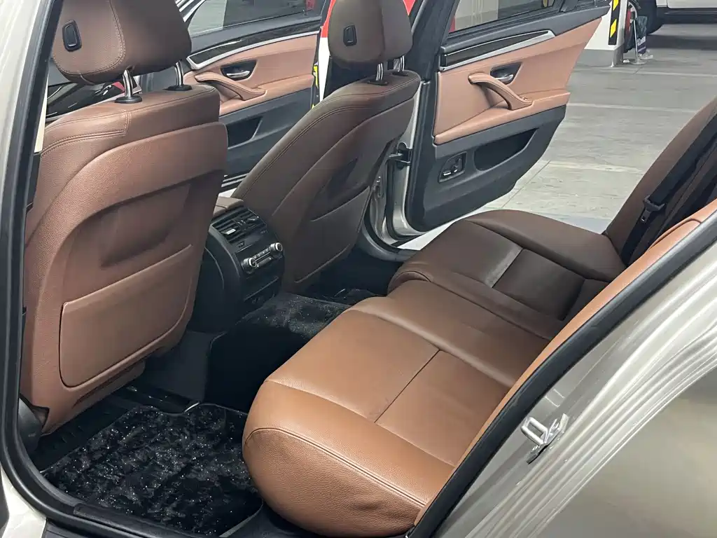 BMW BMW 5 Series 2014 535Li Luxury Design Package 2014 - thumbnail 15