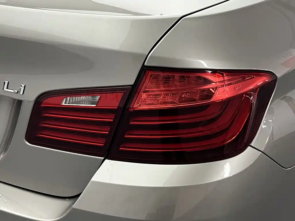 BMW BMW 5 Series 2014 535Li Luxury Design Package 2014 - thumbnail 23