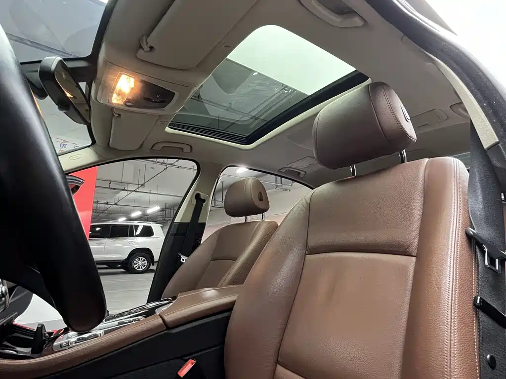 BMW BMW 5 Series 2014 535Li Luxury Design Package 2014 - thumbnail 27