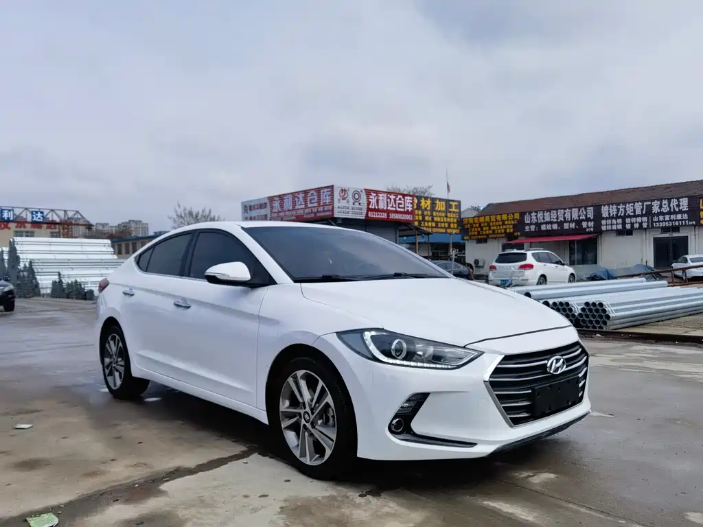 Hyundai Elantra 2016 1.6L Automatic Smart Elite 2019 - thumbnail 3