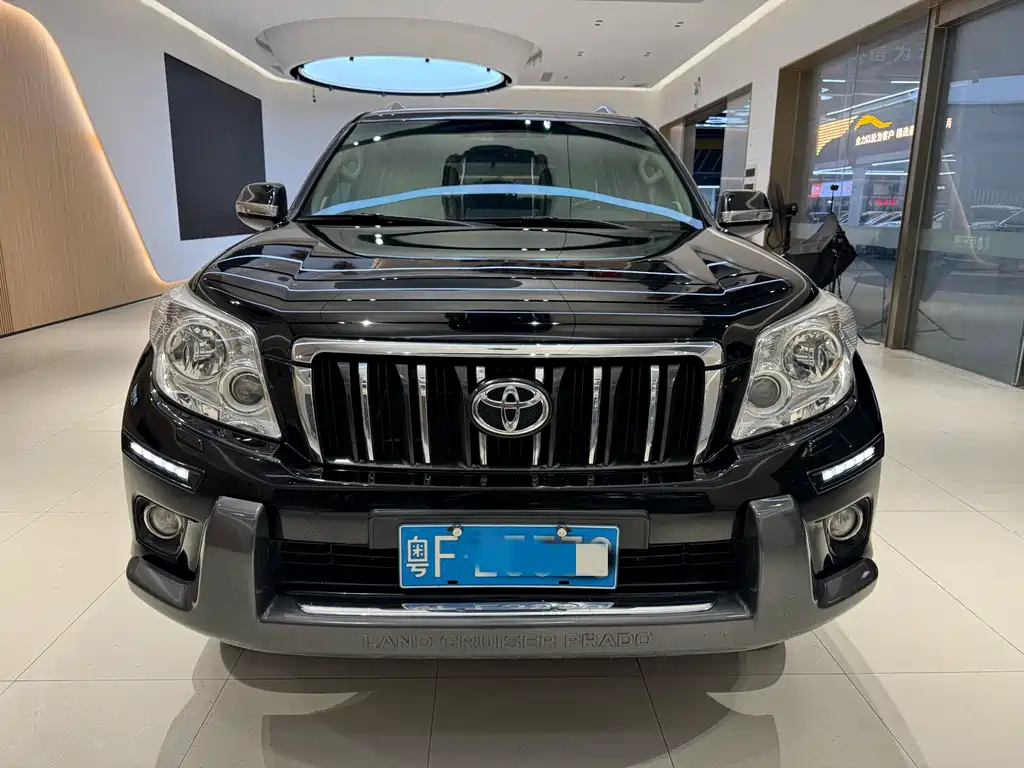 Toyota Toyota Land Cruiser Prado (Imported) 2010 Model Middle East Version 2013 - thumbnail 2
