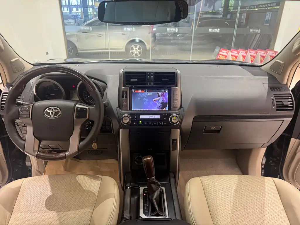 Toyota Toyota Land Cruiser Prado (Imported) 2010 Model Middle East Version 2013 - thumbnail 9