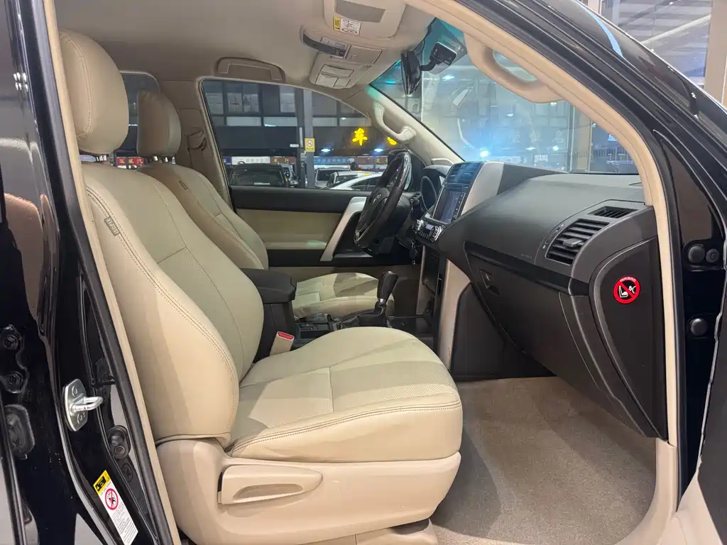 Toyota Toyota Land Cruiser Prado (Imported) 2010 Model Middle East Version 2013 - thumbnail 13