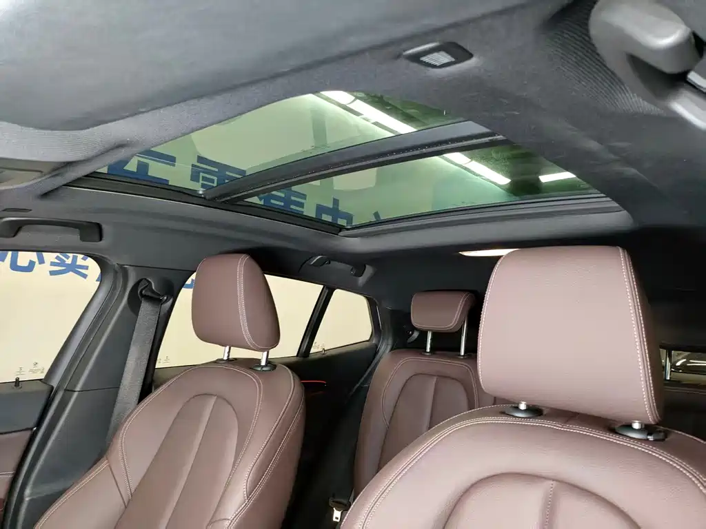 BMW BMW X2 2020 sDrive25i M Sport Package 2020 - thumbnail 5