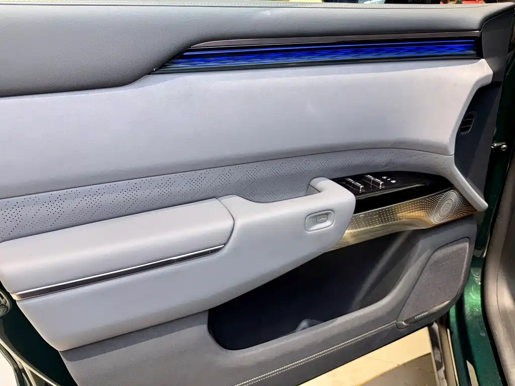 Zeekr Zeekr 7X 2025 Model 100kWh Long Range Rear-Wheel Drive Intelligent Driving Version 2024 - thumbnail 7