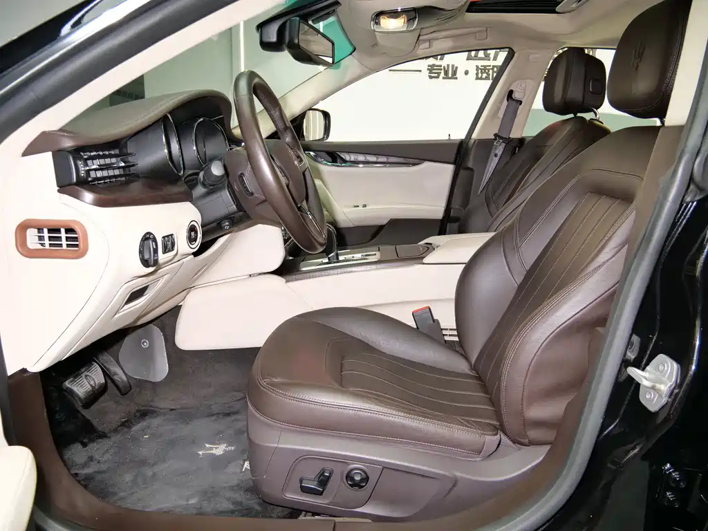 Maserati Chery President 2015 3.0T Standard Model 2016 - thumbnail 12