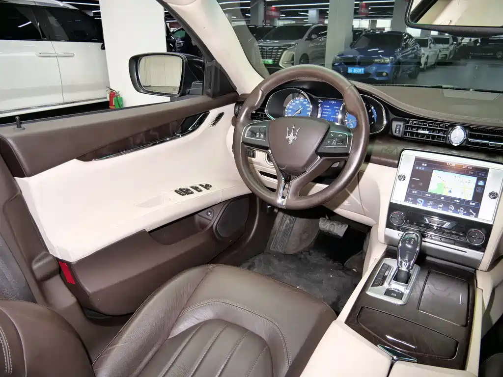 Maserati Chery President 2015 3.0T Standard Model 2016 - thumbnail 20