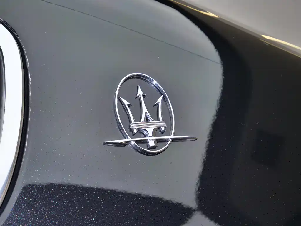 Maserati Chery President 2015 3.0T Standard Model 2016 - thumbnail 28