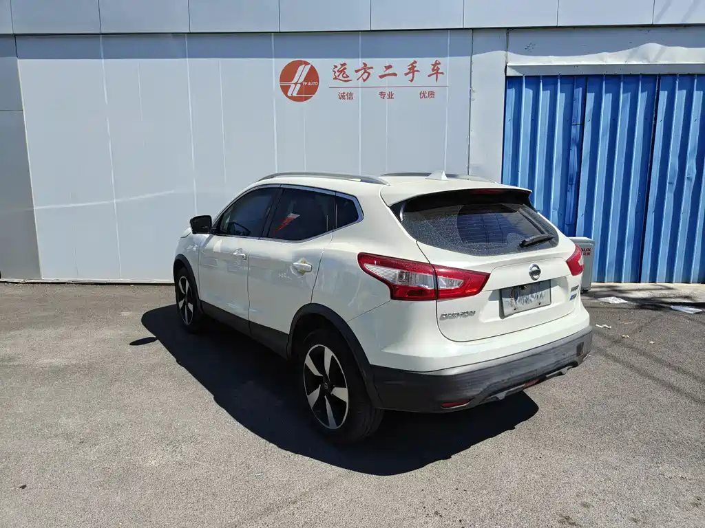 Nissan Nissan Qashqai 2016 2.0L CVT Premium Edition 2016 - thumbnail 4
