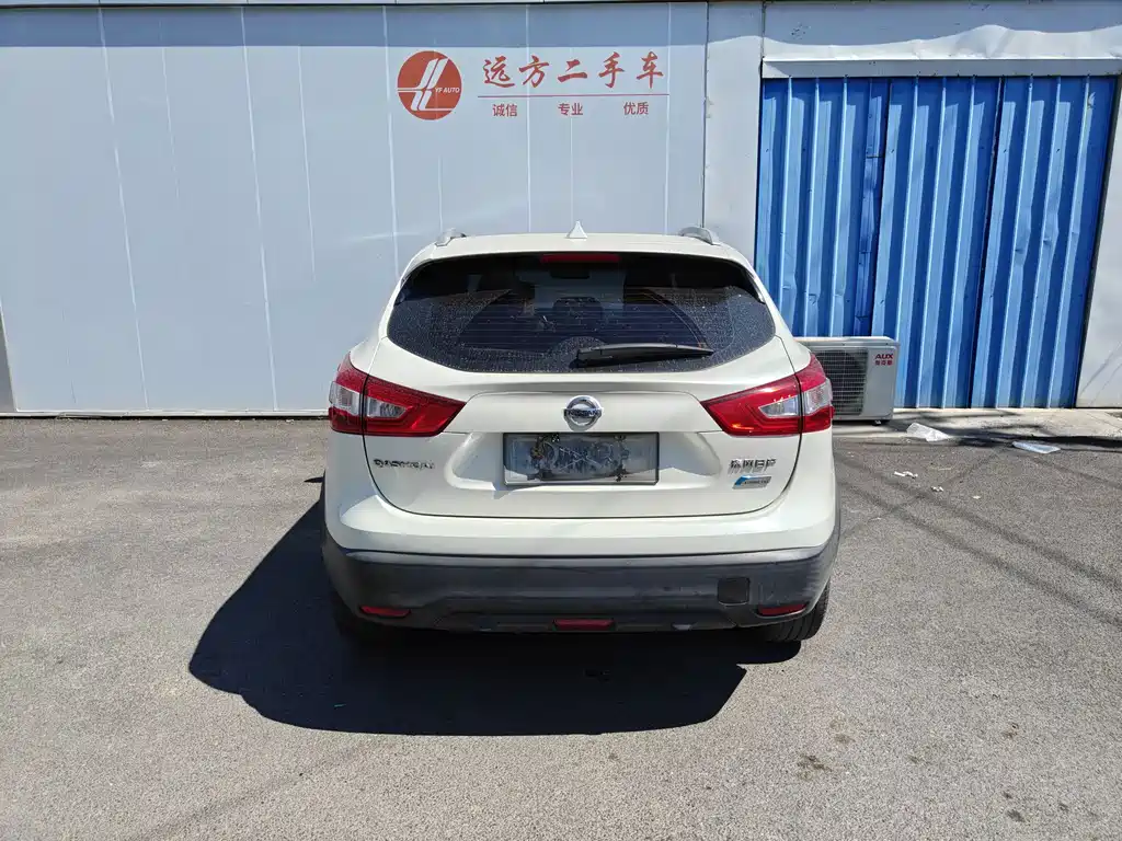 Nissan Nissan Qashqai 2016 2.0L CVT Premium Edition 2016 - thumbnail 5